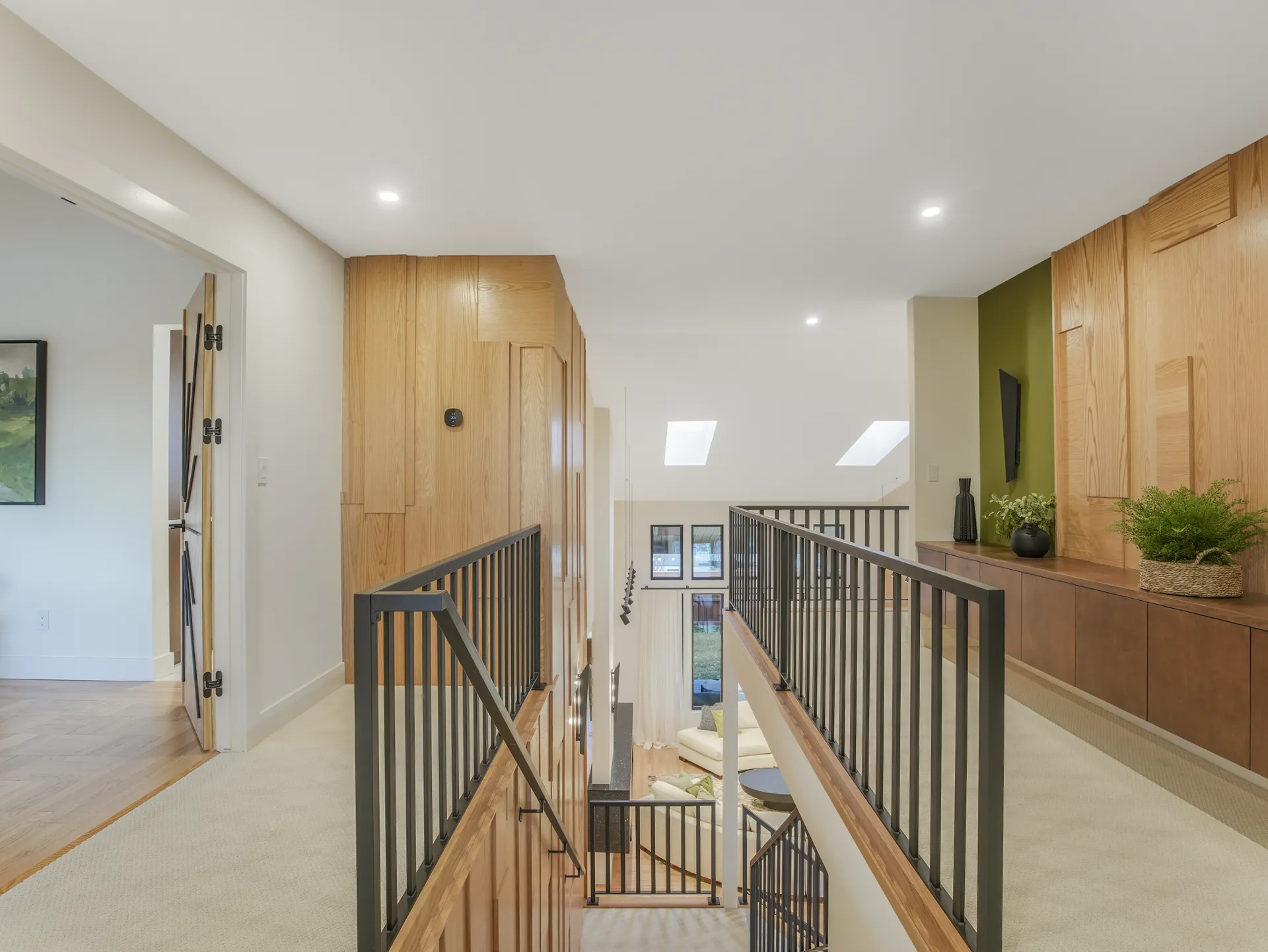 Interior Photo 4